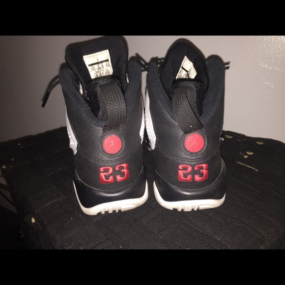 Jordan 9s - Picture 4 of 4